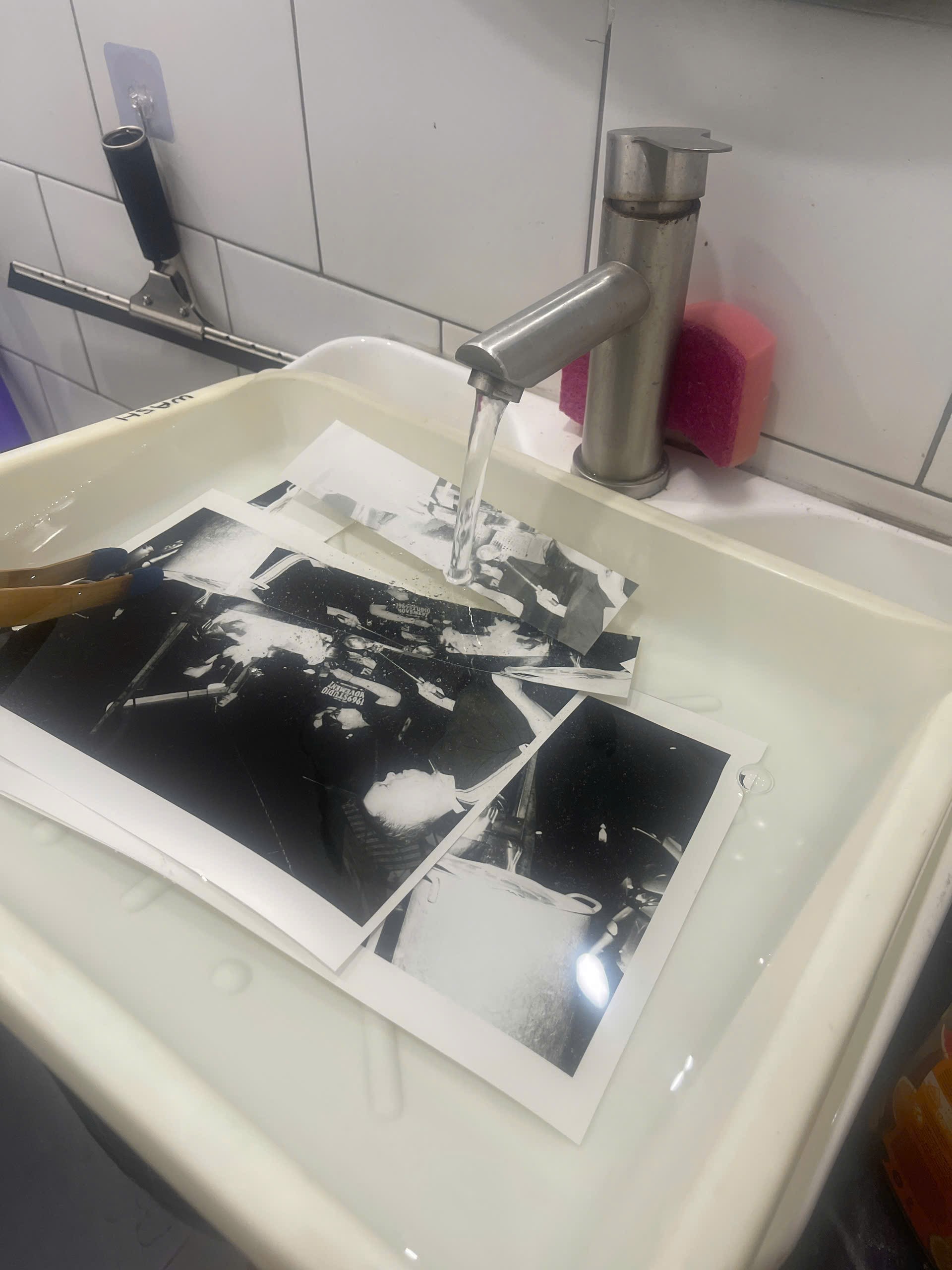 Hình ảnh 8 của sự kiện LacaSoak - B&W DARKROOM WORKSHOP - WORKSHOP RỌI ẢNH TRẮNG ĐEN